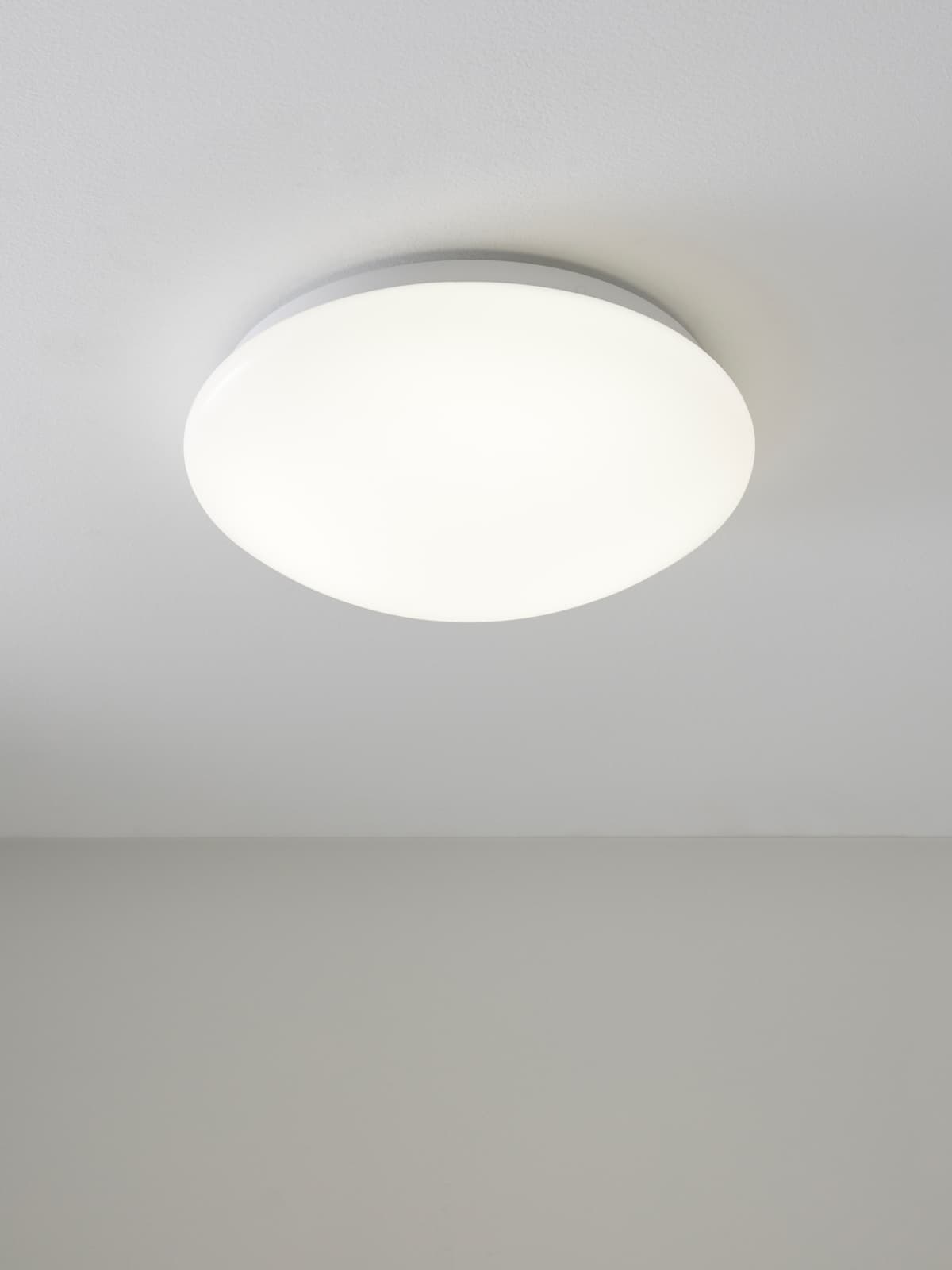 GE Omega Round 250mm LED Flush Mount in Cool White