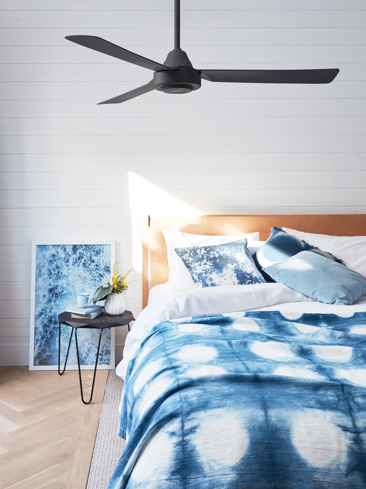 Bayside Calypso 122cm Fan in Black